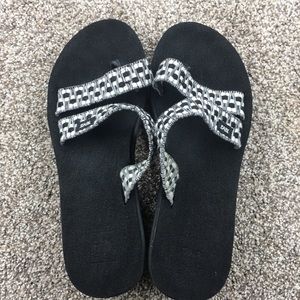 Teva Womens Voya Wedge Heel Paint Tracks Black White Sandal Two Strap Size 11